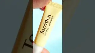 Dewy, glossy lips 💛💛💛 Torriden lip balm #skincare #lipbalm #beauty