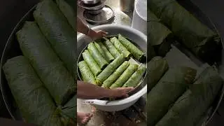 Gujrati Leaf Pakoda - Patra is being made in surat! @Thefoodiebae07  #streetfood #surat #shorts