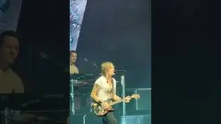 Keith Urban - Somewhere In My Car (The Speed Of Now Tour, Cincinnati Ohio)