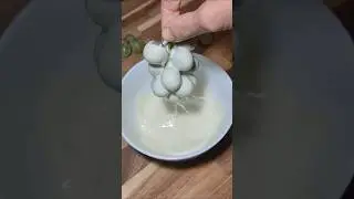 2-Ingredient Vegan White Chocolate Grapes | Quick & Easy Snack! #shorts