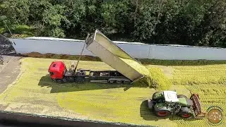 Biggest - Biogasanlage Fendt 1046 Vario I Roggen Silieren-Walzen I /5 Fendt - Scania G 410 LU J&J