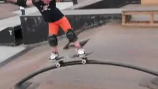 Skateboarding: Annika Vrklan 6 years old Skateboard Girl 2010