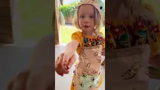 DIY Bluey Apron & Chef Hat Craft reminisce Peach Dress #bluey #princesspeach