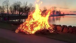 Burnin Love perf August Jones HD1080