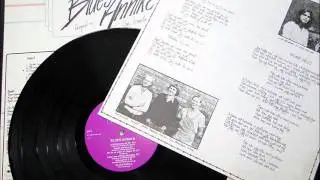 Blues Annika - Jag Bor I En Kapps&auml;ck
