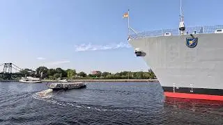 Wilhelmshaven  Kaiser-Wilhelm-Br&uuml;cke   S&uuml;dstrand und Meer