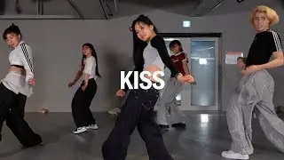 Kiss / Learner Class / @Yeji Kim