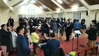 Yo sólo espero es día - Desciende hoy - Coros tradicionales IEUC Valdivia.