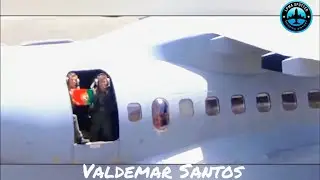 FANTASTIC C295 FAP CREW WAVE AND SHOW PORTUGAL FLAG TO US 👋✈️