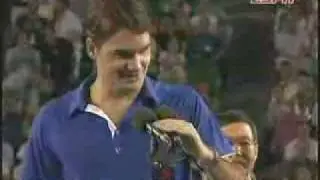 Federer crying during 2009 AO runner up trophy presentation