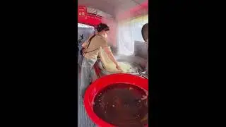 China Snack Livestream | Sanzi Frying Workflow | Vendor Commentary Optional