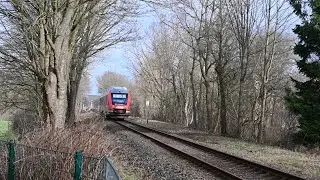 🚆 Triebwagen Lint NBE 648 337-3 f&auml;hrt zw. Bhf. Suchsdorf und Hp Kronshagen in Richtung Kiel-Hbf / 4K