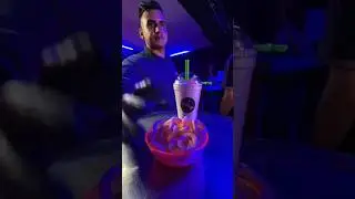 Del Coctelazo nadie se va ni triste, ni con hambre 😂🥨🍿🥤🍻 #shorts #short #colombia #cocteles #fyp