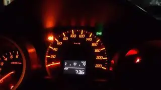 Honda Jazz petrol version 2010 model best average / mileage