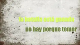 Dios va al frente