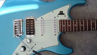JTV 69 Variax demo magnetic pickups - DiMarzio HS-2s -  Helix floor
