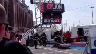 Team relay run in Indianapolis 2014 SCFD