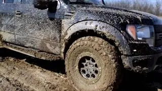 Ford Raptor on 37s Rippin’ in the Mud