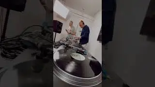 #vinyl #edmfamily #trancefamily #dj #recordradio #electronicmusic #trancemission #party #rave