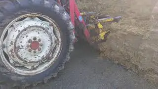 Silage pit cleaning up | Nuffield 4/65 on the shear grab