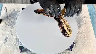 Paint Kiss Feather Pour - 12 Days of Christmas Collab w/Mina Villegas Art & Masse Art Studio