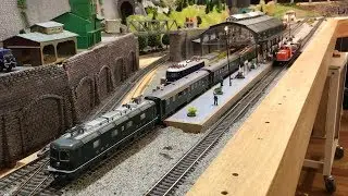Electric Model Train set