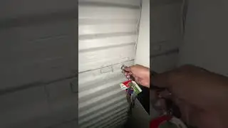 Locking the Storage Unit