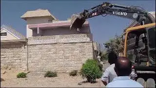 Anti Encroachment Drive at Younasabad - KPT land !