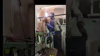 У сварщиков все стабильно. Автор видео: @odessa_1794_  #комментарии #мемы #мемас #юмор