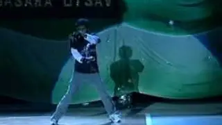Michael Jackson 2000 watts dance