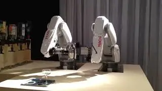 Cocktail Robot Show - NACHI MZ07
