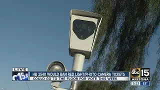 Another push to ban red light cameras, photo radar in Arizona