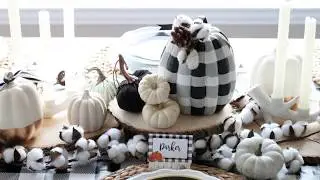 Black and White FarmhouseThanksgiving Table
