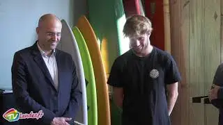 211014 Hossegor CD 40 soutien surfeur Justin B&eacute;cret
