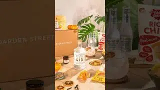 serving gin and vibes 😎 #socialmediamarketing #marketingagency #contentagency #productphotography