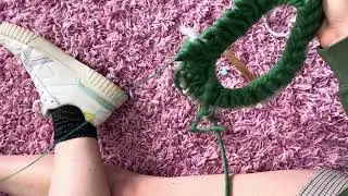 Knitting stripes in the round - &ldquo;jogless&rdquo; stripe technique