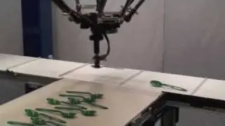 High Speed Adept Quattro Robot Handling Plastic Cutlery