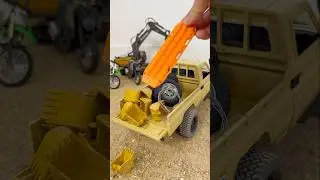 TOYOTA Land Cruiser MN82 Pickup Truck #shorts #rccar #offroad