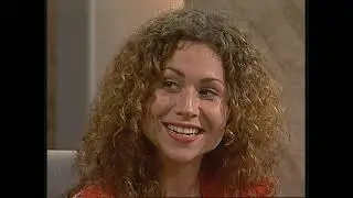 Minnie Driver and Chris O&rsquo;Donnell talk about living with fame, doing an Irish accent.
