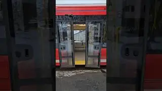 MAN 18E bus doors #bus #manbus #manlionscity #man18e