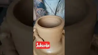 Throwing a Large Pot #shorts