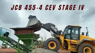 Th JCB 455-4 BSIV wheel loader is a heavy machine