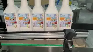 Wrap Around Labeller Automatic Double Sides Round Plastic Bottles Labeling Machine