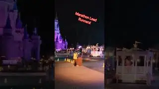 Lead runners thru Magic Kingdom #waltdisneyworld #rundisney #disneyworld #marathon #magickingdom
