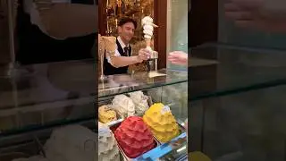 GELATO GELATERIA A MILANO CAFF&Egrave; DANTE #shorts