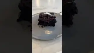 Moist Chocolate Cake | Rich & Delicious!#MoistChocolateCake #EasyBaking #ASMRBaking #DessertRecipe