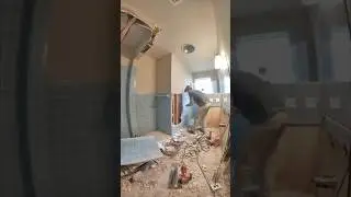 Demo-ing My 1960s Bathroom