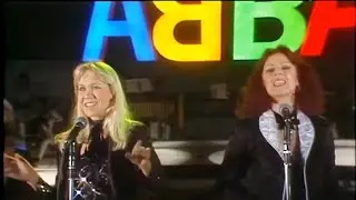 ABBA : Dancing Queen (Ett, tv&aring;, tre extended mix)