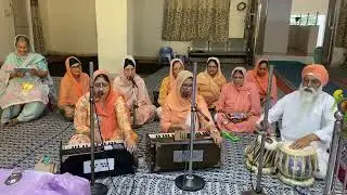 Bhai Gurdas G Vaar:&mdash;chali Piri Sodiya Rup Dikhaban Baro Bari.