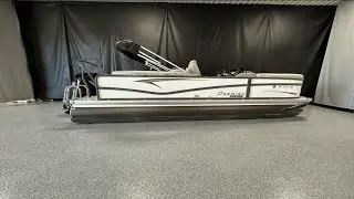 Awesome Family Pontoon! Used Tritoon | MarineMax Nisswa | Changing Room | Rated for Watersports
